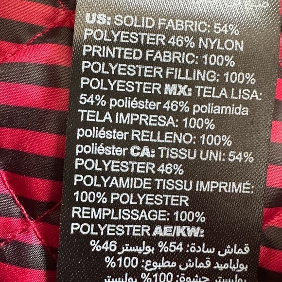 Chico’s ZEnergy Red Lightweight Reversible Puffer Vest, Small - Picture 10 of 14